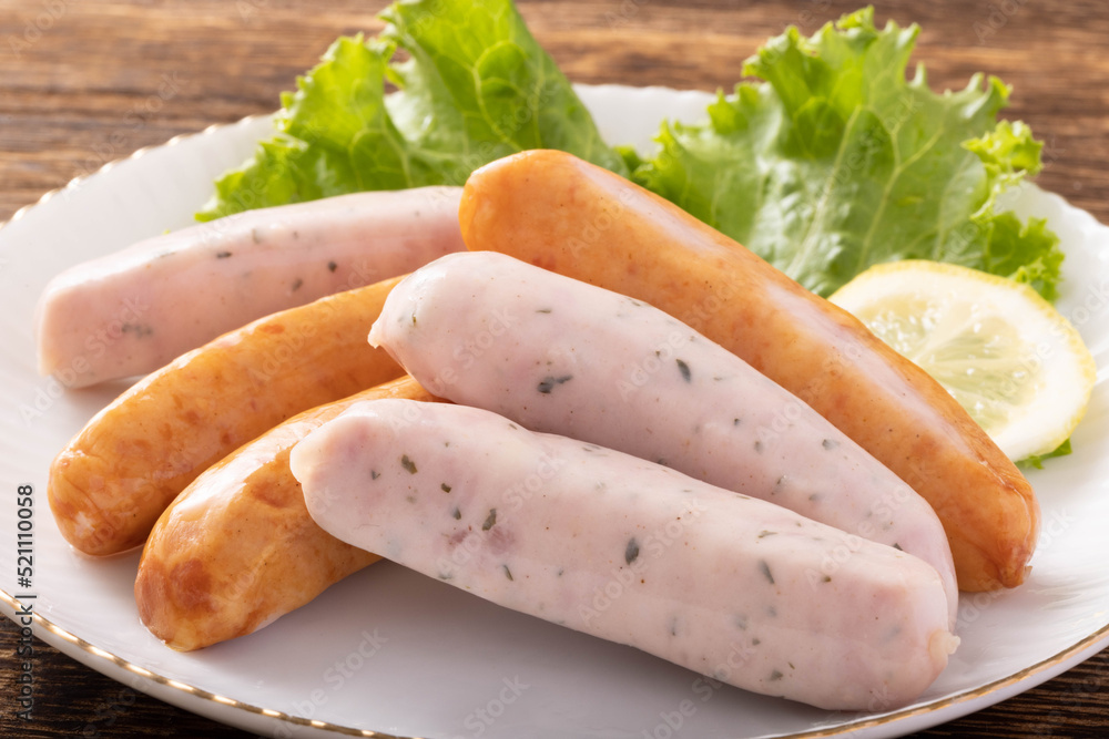 ウィンナーソーセージ　(粗挽き・レモン＆パセリ)　調理前