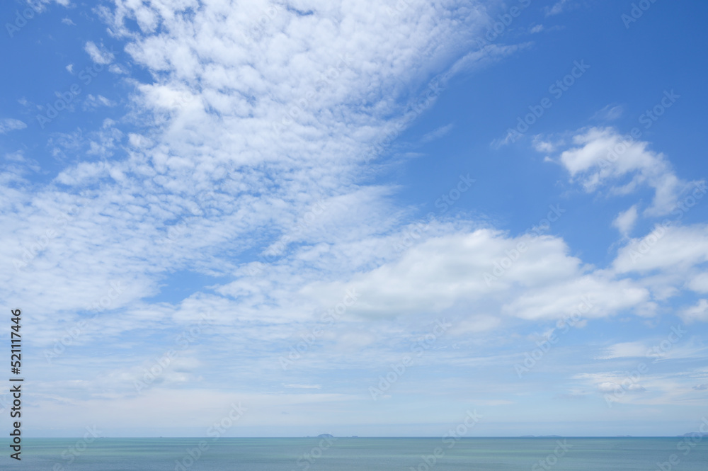Fototapeta premium sea and sky background, beautiful landscape