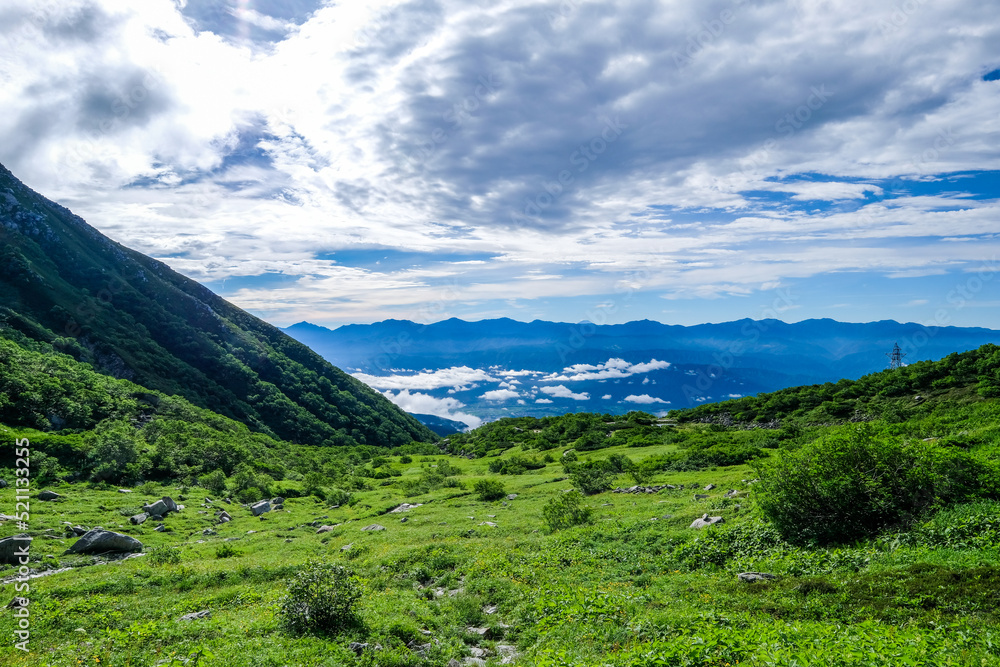 長野県中央アルプス木曽駒ヶ岳からの景色