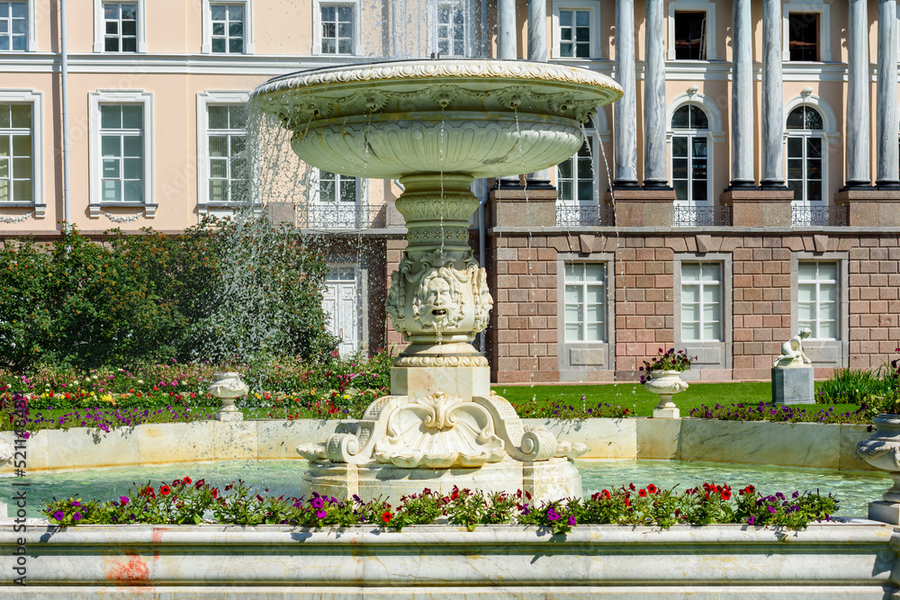 Vase fountain in private garden of Catherine palace, Tsarskoe Selo (Pushkin), Saint Petersburg, Russia Vase fountain in private garden of Catherine palace, Tsarskoe Selo (Pushkin), Saint Petersburg, Russia