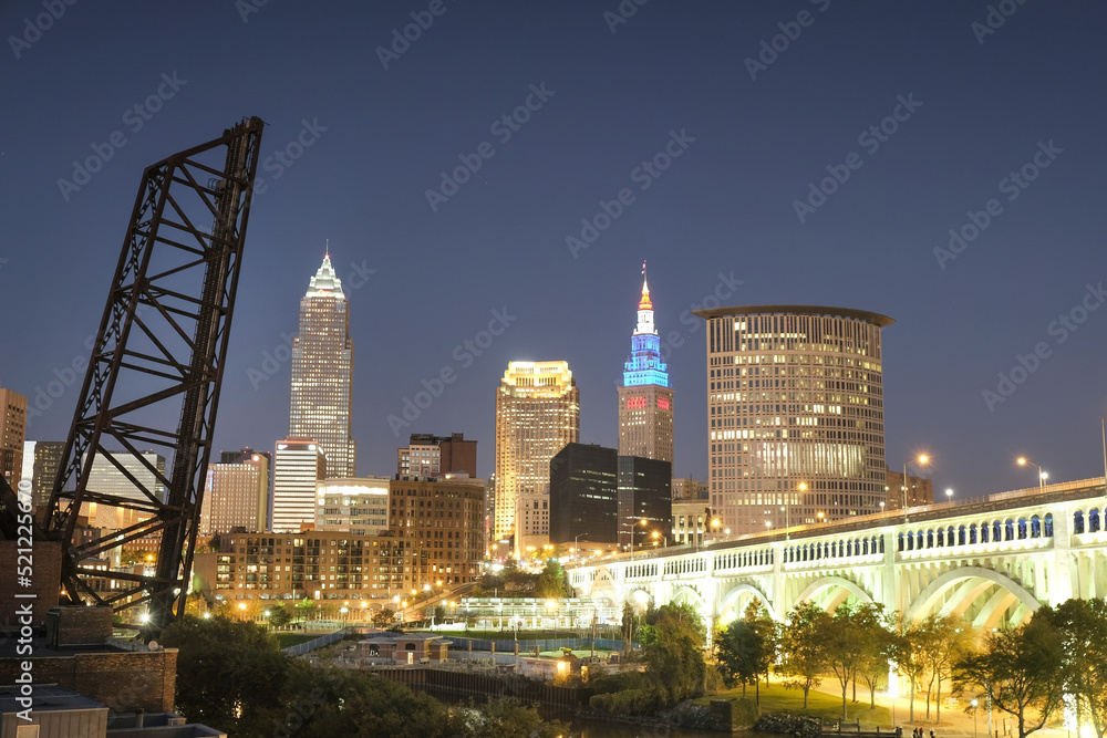Naklejka premium Bridge in Cleveland Ohio