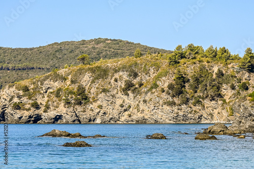 Capoliveri, Norsi, Elba, Bucht, Strand, Badestrand, Golfo Stella, Capo Norsi, Felsen, Küste, Insel, Segelschiffe, Wassersport, Toskana, Toskanischer Archipel, Sommer, Italien photo