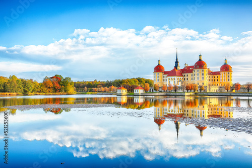 Obraz na płótnie Breathtaking view of Moritzburg Castle near Dresden. w salonie