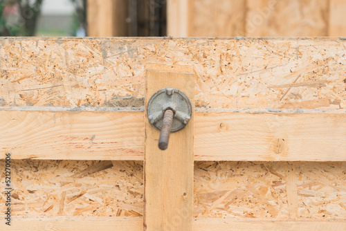 Metal formwork fasteners made of OSB plates
