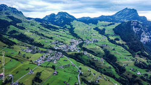 Amden  Szwajcaria  Alpy  G  ry  turystyka  krajobraz  charakter  lato  g  ra  podr      Wakacje  super