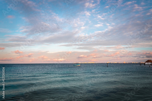 Atardecer en Cancun-Mexico Playas del Caribe