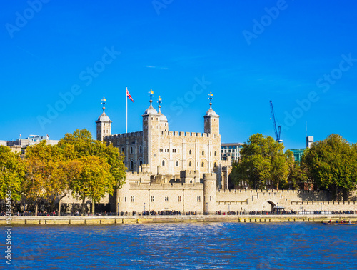 イギリス　世界遺産　ロンドン塔