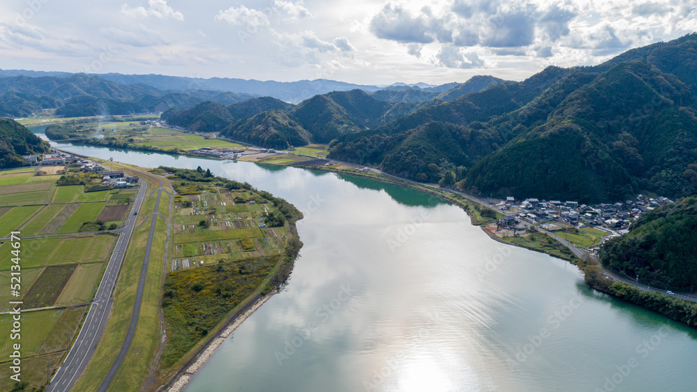 京都府舞鶴市の一級河川、由良川
