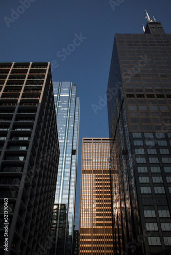 The Willis Tower and other skyscrapers by the Chicago River 