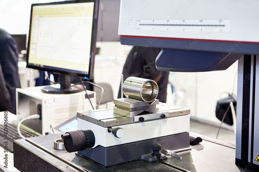 Compact system for measuring contour and surface roughness