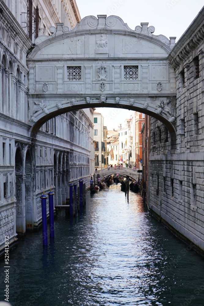 Obraz premium Canals in Venice bridges and architecture high resolution photos travel Italy