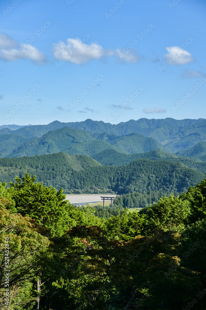 熊野古道、大斎原の大鳥居、展望台からの眺め