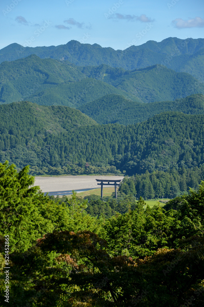 熊野古道、大斎原の大鳥居、展望台からの眺め