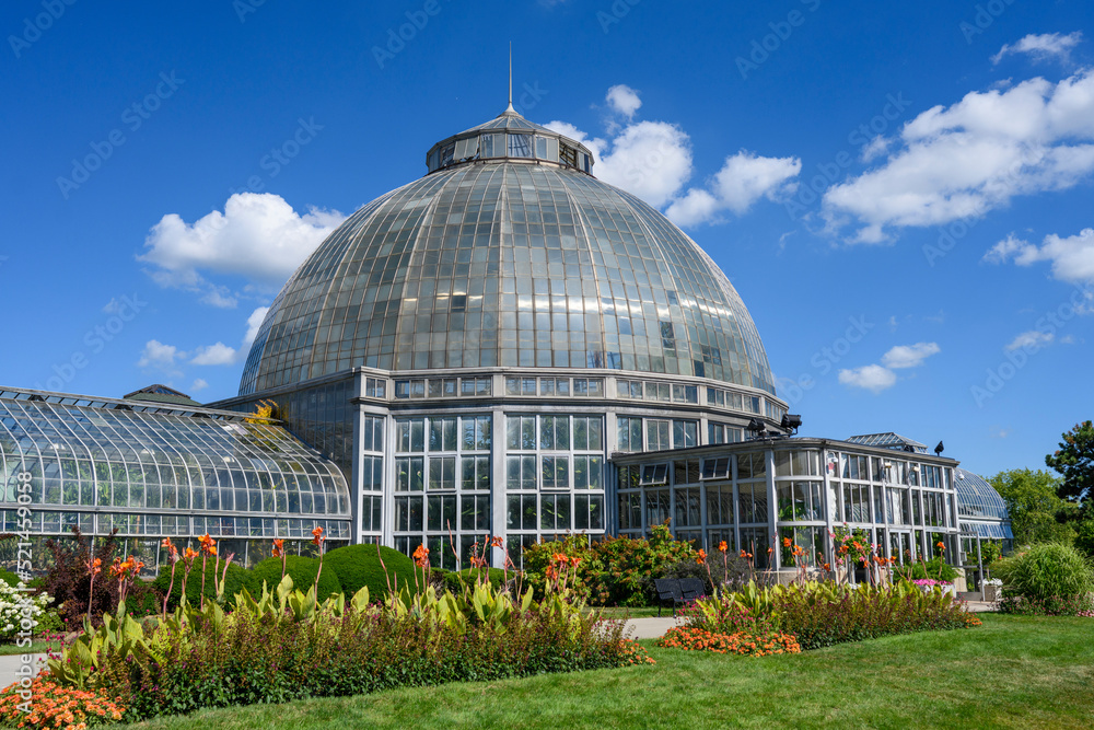 Opened in 1904, the Belle Isle Conservatory in Detroit, Michigan, is the oldest continually running conservatory in the United States. Opened in 1904, the Belle Isle Conservatory in Detroit, Michigan, is the oldest continually running conservatory in the United States.
