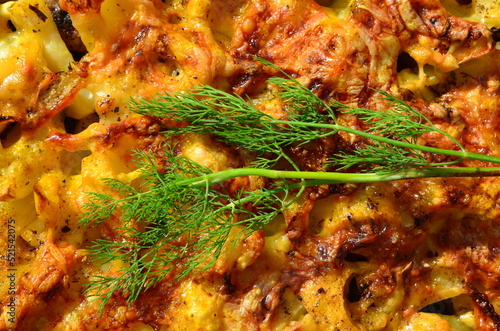 The background of the ministerial meat dish is embellished with dill.