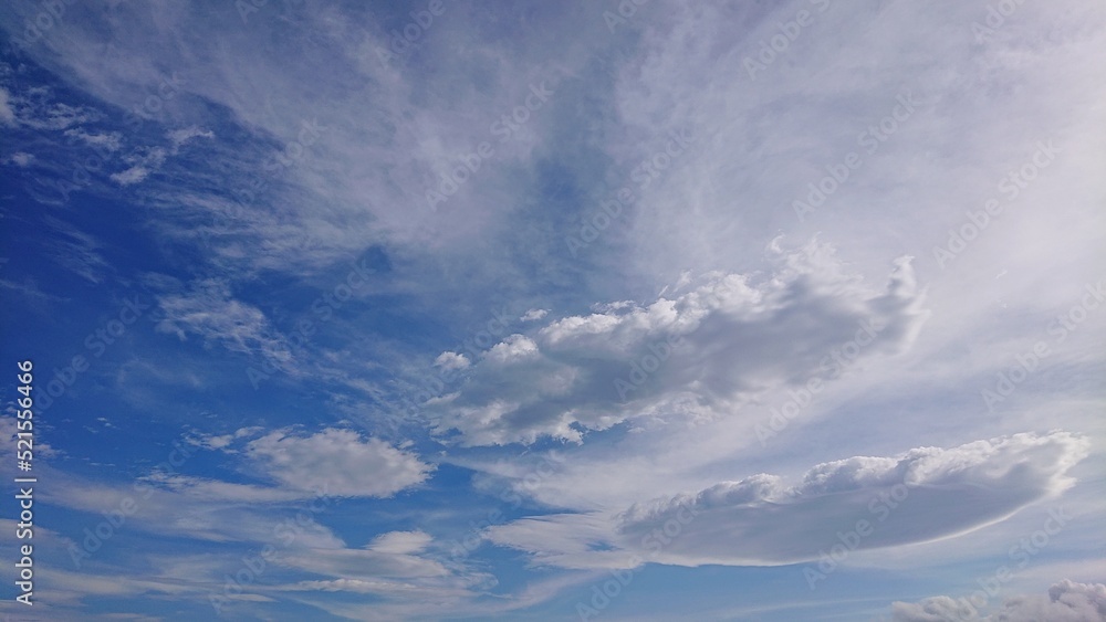 Fototapeta premium 青空と雲