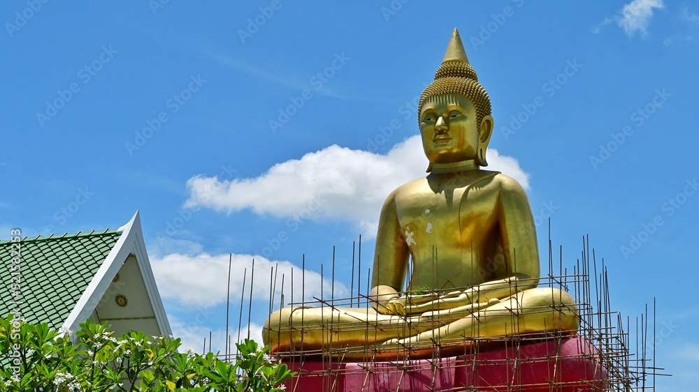 Buddha image of Luang Por Sothon, Wat Bosoth, on August 4, 2022, at Wat Bosoth, Sam Khok, Pathum Thani Province.wide angle photo Buddha image of Luang Por Sothon, Wat Bosoth, on August 4, 2022, at Wat Bosoth, Sam Khok, Pathum Thani Province.wide angle photo