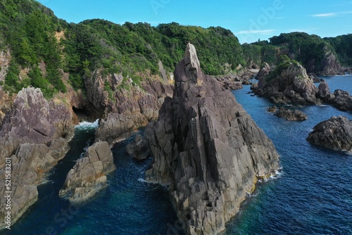 紀伊半島南端の岩礁海金剛