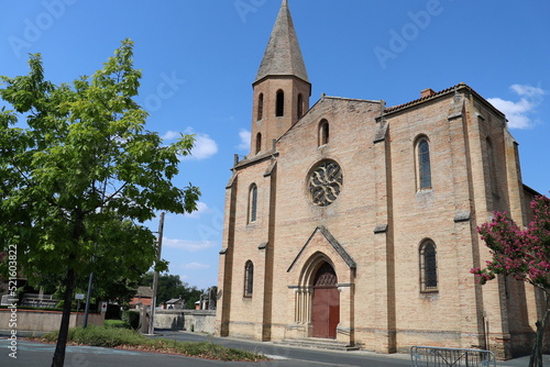 L'église Saint Jean, vue de l'extérieur, ville de Gaillac, département du Tarn, France