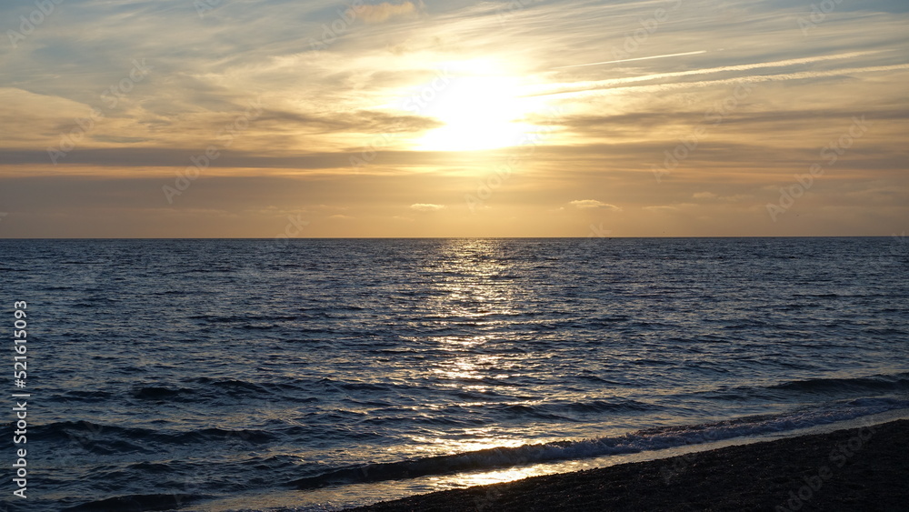 Obraz premium sunset over the sea