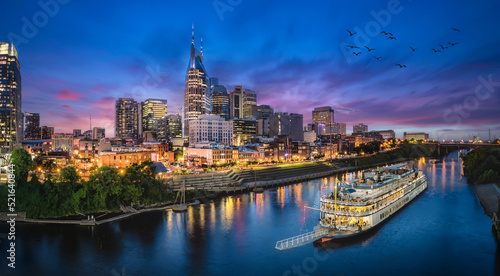 Nashville skyline with river and sunset © jdross75