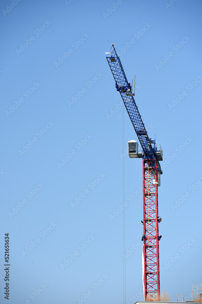 Baukran auf Baustelle in Oberösterreich Österreich, Europa Baukran auf Baustelle in Oberösterreich Österreich, Europa