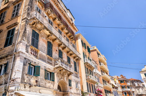 Fototapeta Naklejka Na Ścianę i Meble -  Building facades on the streets of the old town of Corfu in Greece