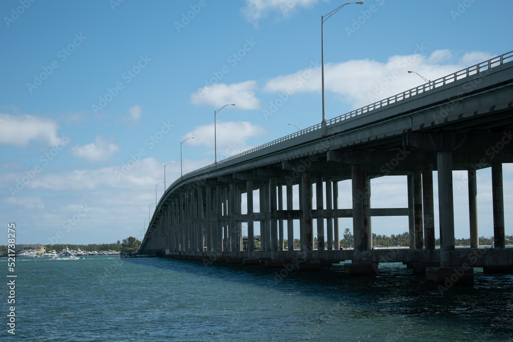 Bridge - Puente - Vía 