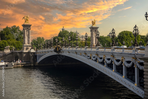 Alexander III Bridge over the Seine River in Paris and is the most beautiful of the Parisian city, located next to the Eiffel Tower that attracts tourists and travelers. © Domingo Sáez