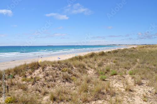  G  vres-Quiberon  the largest bank of sand dunes in Brittany. Plouharnel coast