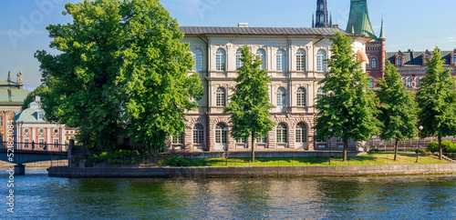 Canvas Print International Institute for Democracy and Electoral Assistance Headquarters, IDE