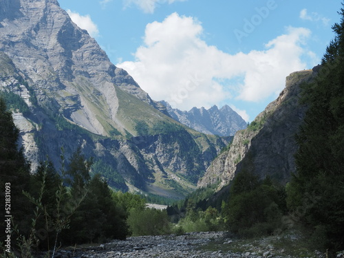 vallée du Fournel massif des écrins, montagne, alpage, rochers