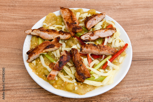 Chicken wings barbeque in a dish with BBQ grill sauce . Izgara tavuk kelebek sis kanat. Tavuk sis, gogus.