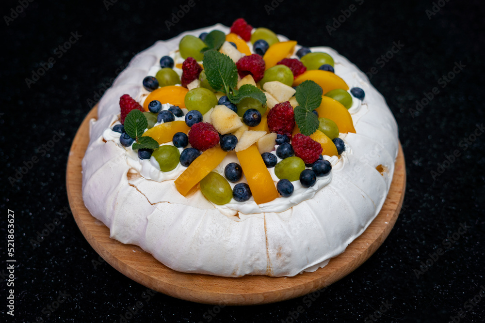 Beza pavlova. Pavlova meringue.