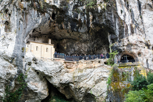 Santa Cueva de Covadonga. Asturias, España.