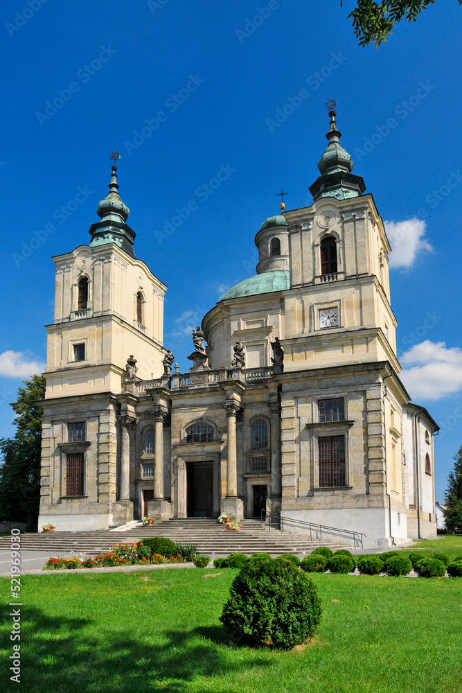 Obraz premium Collegiate Church of St. Josef founded in 1637 by J. Ossoliński. Klimontów, Świętokrzyskie Voivodeship, Poland.