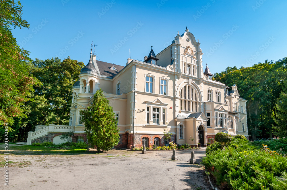Palace in Wonieść, Greater Poland Voivodeship, Poland
