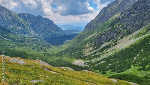 Fototapeta Naklejka Na Ścianę i Meble -  landscape in the  tatra mountains in slovakia