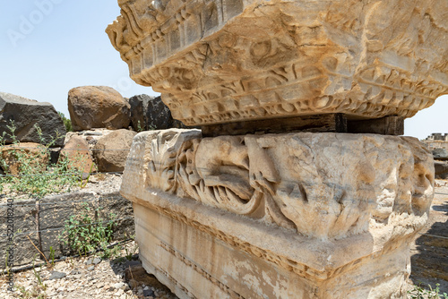 Принти на полотні The remains of columns on the partially restored ruins of one of the cities of t