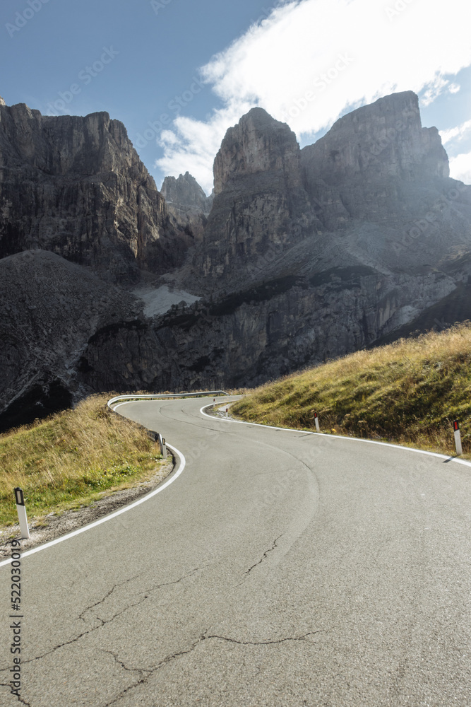 Naklejka premium Lonely mountain road in the Italian Dolomites