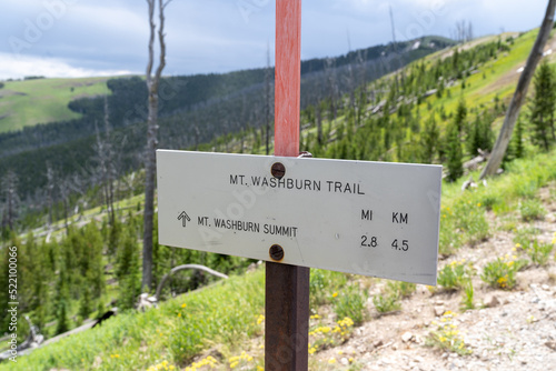 Sign for the trailhead to Mt. Washburn summit in Yellowstone National Park