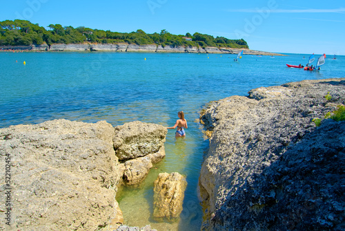 Fototapeta Plage de Nauzan - Saint Palais/mer - Charente maritime - France - Région Aquitai