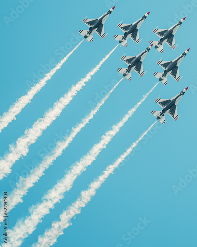 Εκτύπωση καμβά Fighter jets in formation at the Fort Lauderdale Air and Sea Show