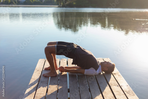 asana setu bandha photo