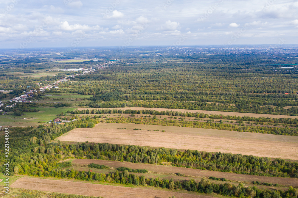Luftaufnahme von einem Dorf in Polen in der Nähe Czestochowa