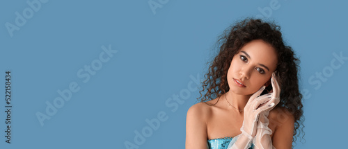 Elegant young African-Ameri...