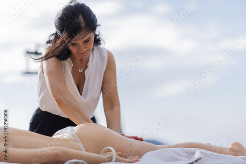 Outdoor Massage 