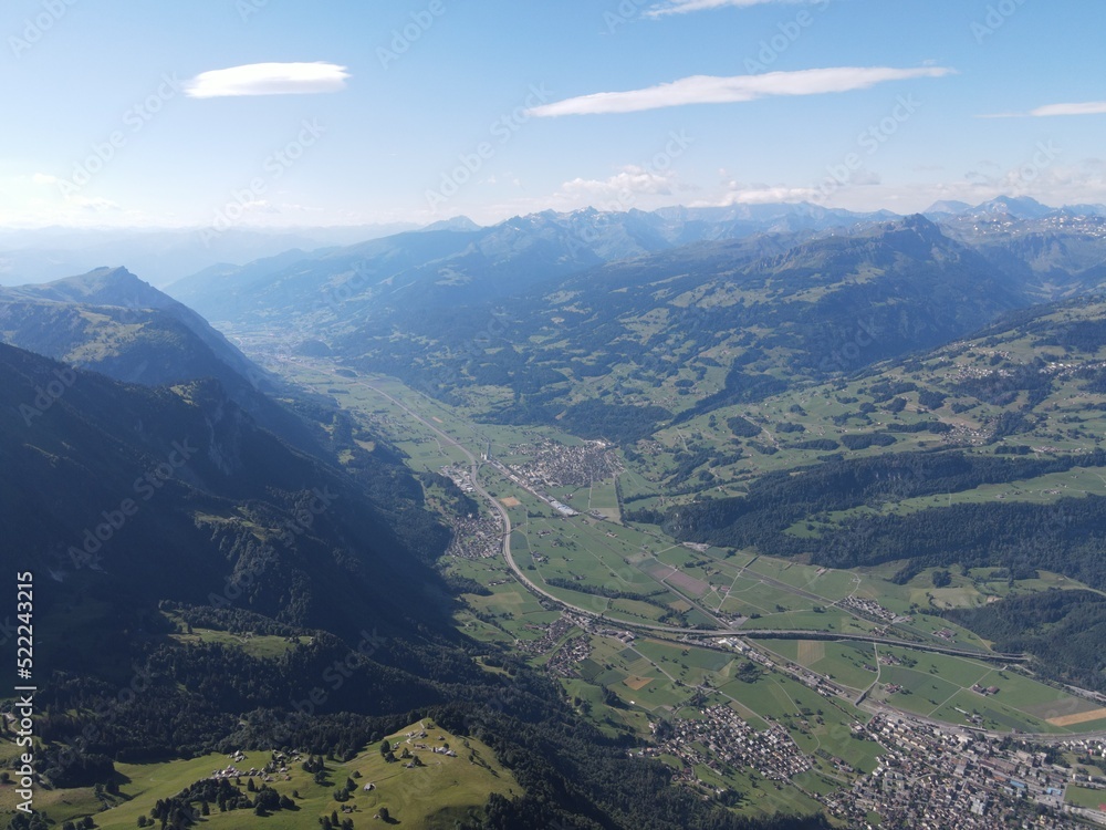 Fototapeta premium Chäsrugg mit Blick auf den Walensee