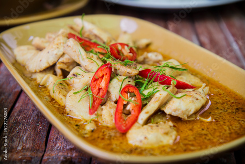 Plat thaïlandais au poulet
