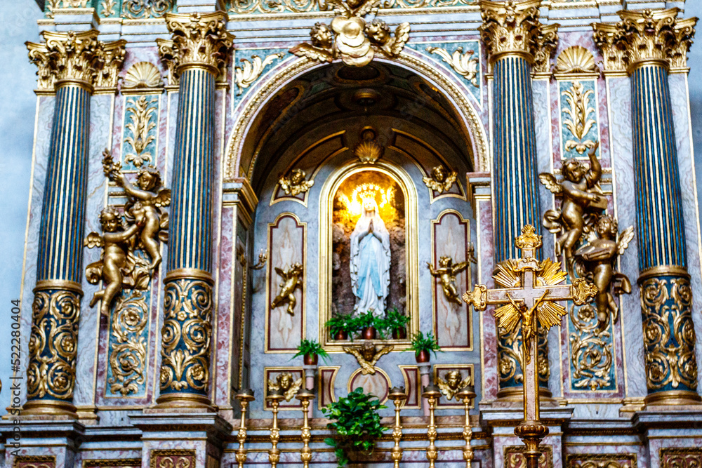 Obraz premium Interior of the church of Santa Maria sopra Minerva in Assisi, Italy, Europe